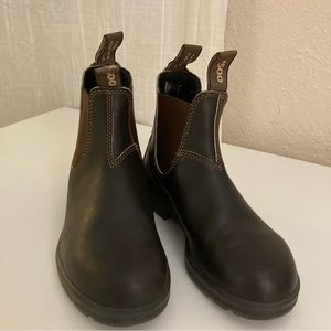 Blundstone 500 Chelsea boot